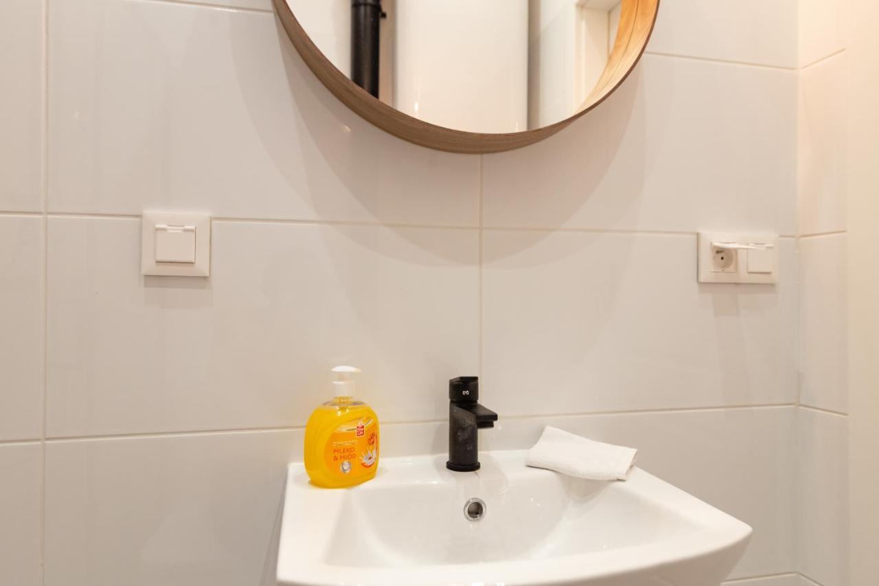 Ferienwohnung Old Town Charming Cozy Fully Equipped Krakau Exterior foto