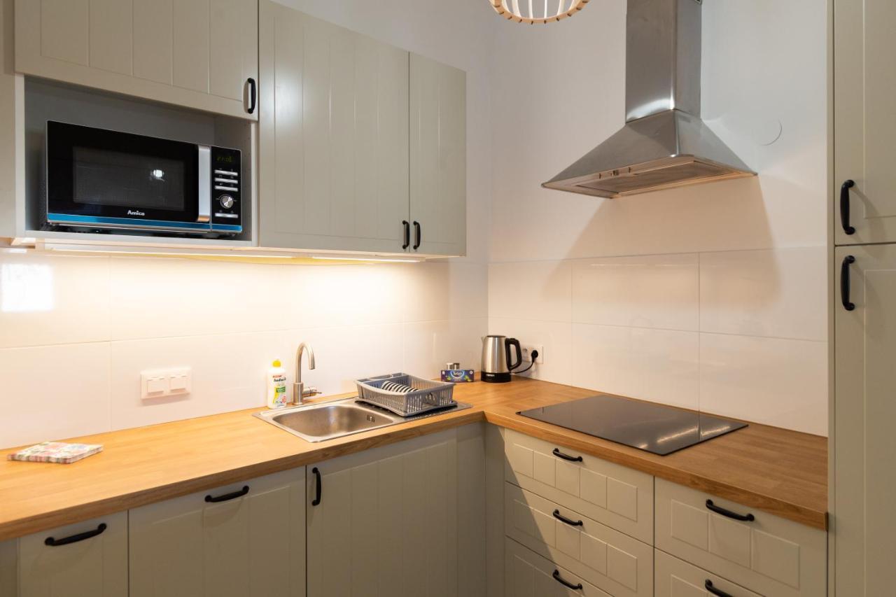 Ferienwohnung Old Town Charming Cozy Fully Equipped Krakau Exterior foto